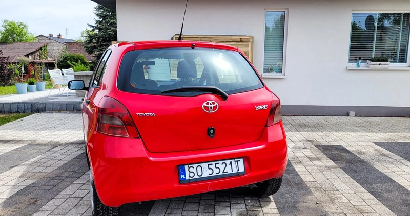 Toyota Yaris cena 11900 przebieg: 233561, rok produkcji 2008 z Sosnowiec małe 46